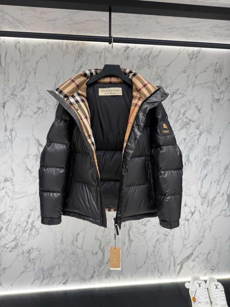 Пуховик Burberry