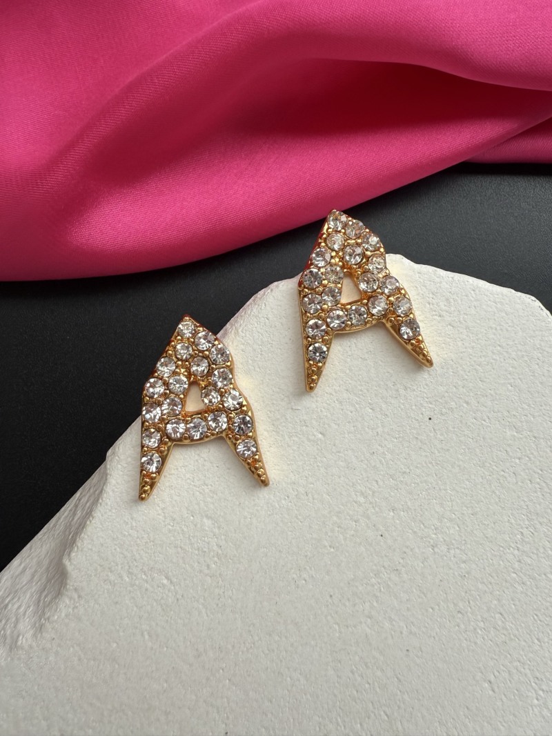 Серьги Schiaparelli в форме буквы A