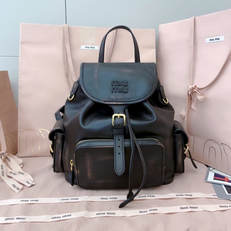 Кожаный рюкзак Miu Miu, черный