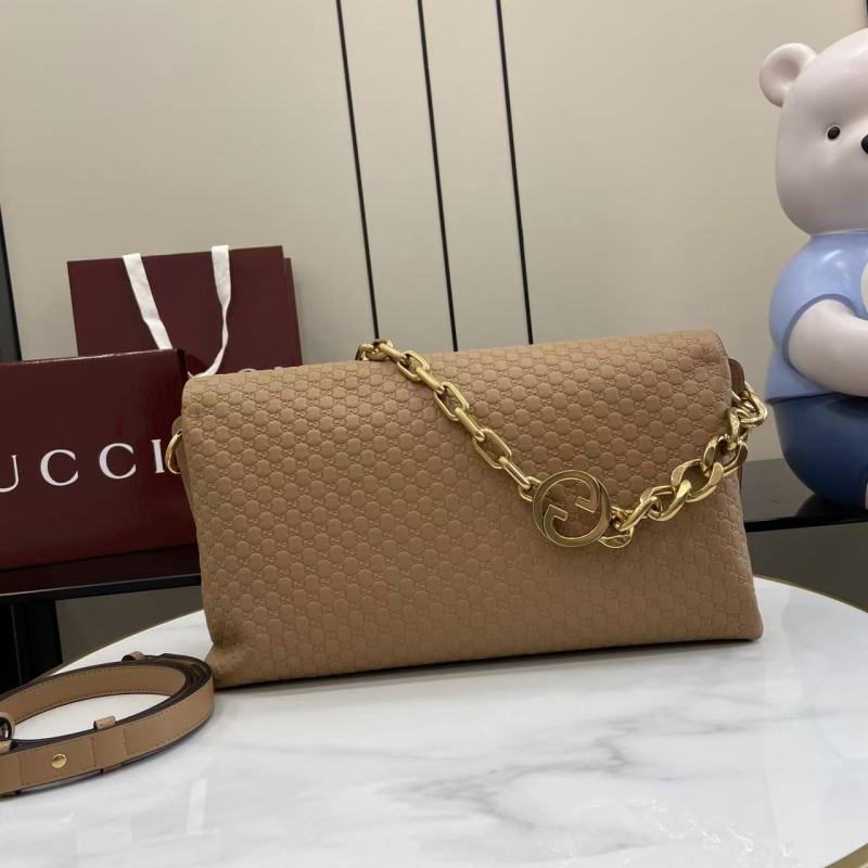 Сумка-клатч Gucci бежевая с цепью