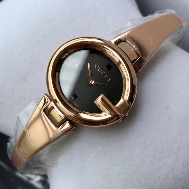 Часы Gucci