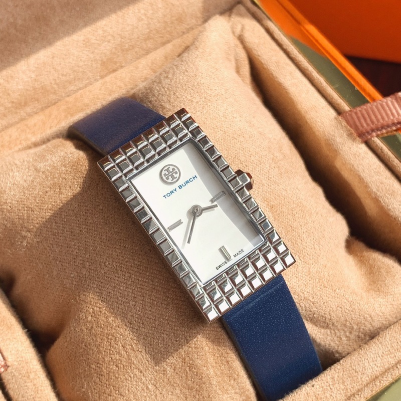 Часы Tory Burch