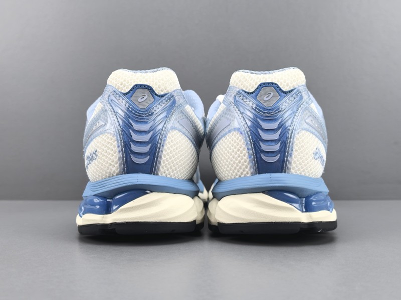 Беговые кроссовки Asics Gel-Kayano 12.1