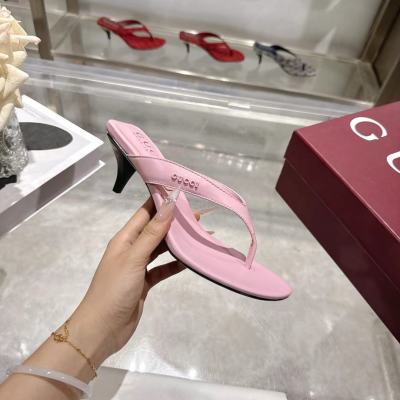 Женские розовые мюли Gucci