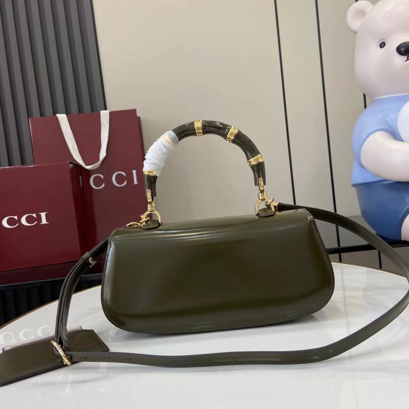Сумка Gucci с бамбуковой ручкой