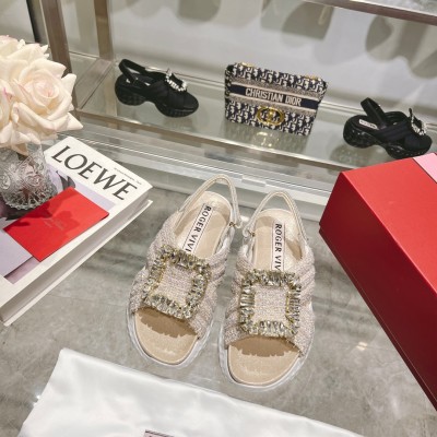Сандалии Roger Vivier с кристаллами