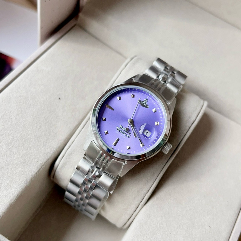 Часы Vivienne Westwood