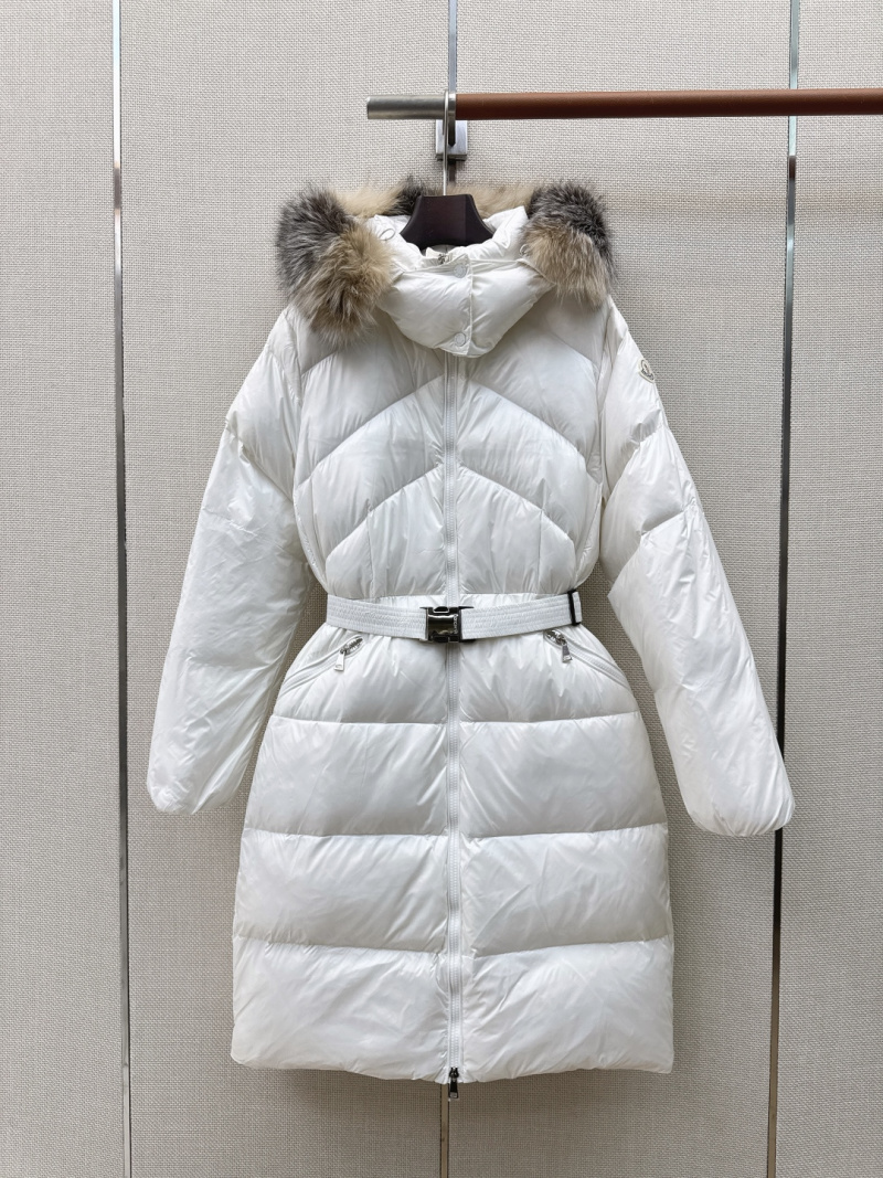 Пуховик Moncler