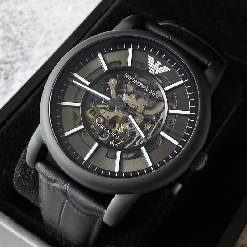 Часы Armani