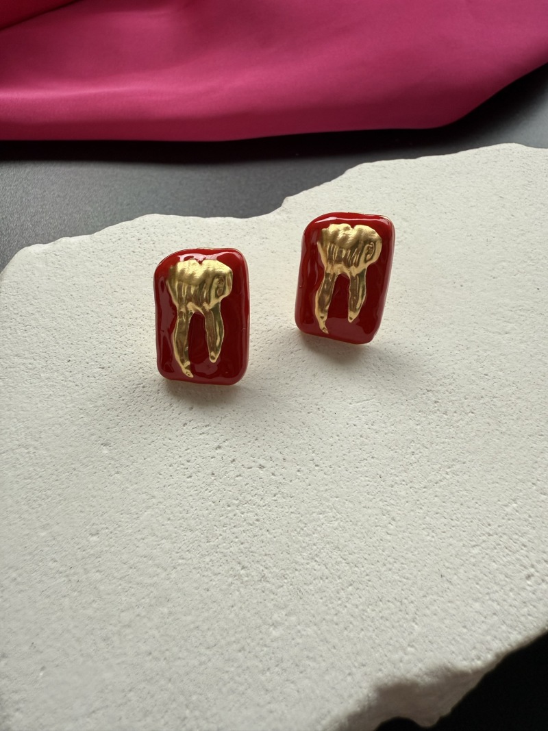 Серьги Schiaparelli