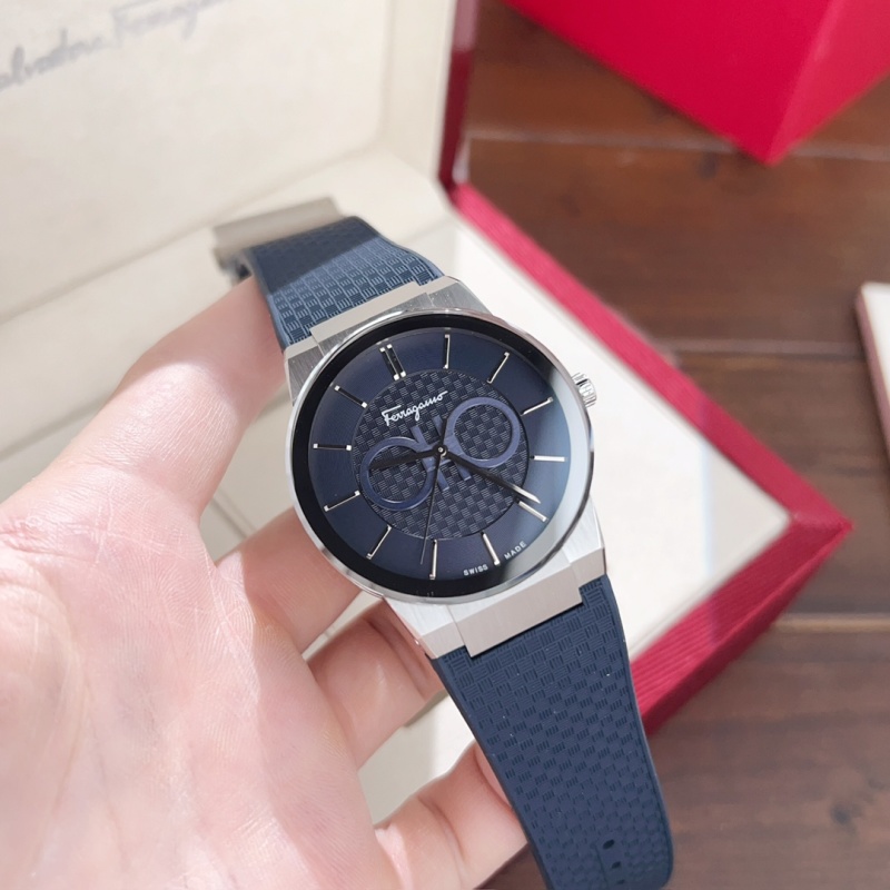 Часы Ferragamo