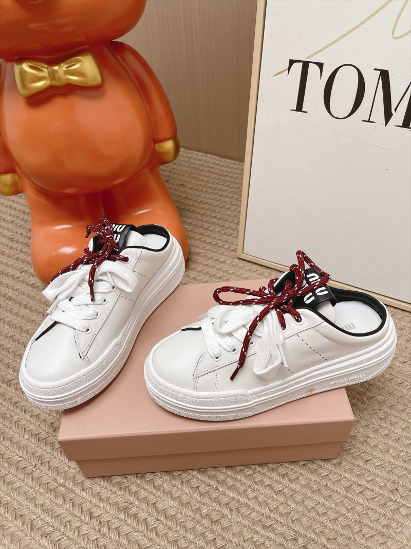 Женские кроссовки Miu Miu белые