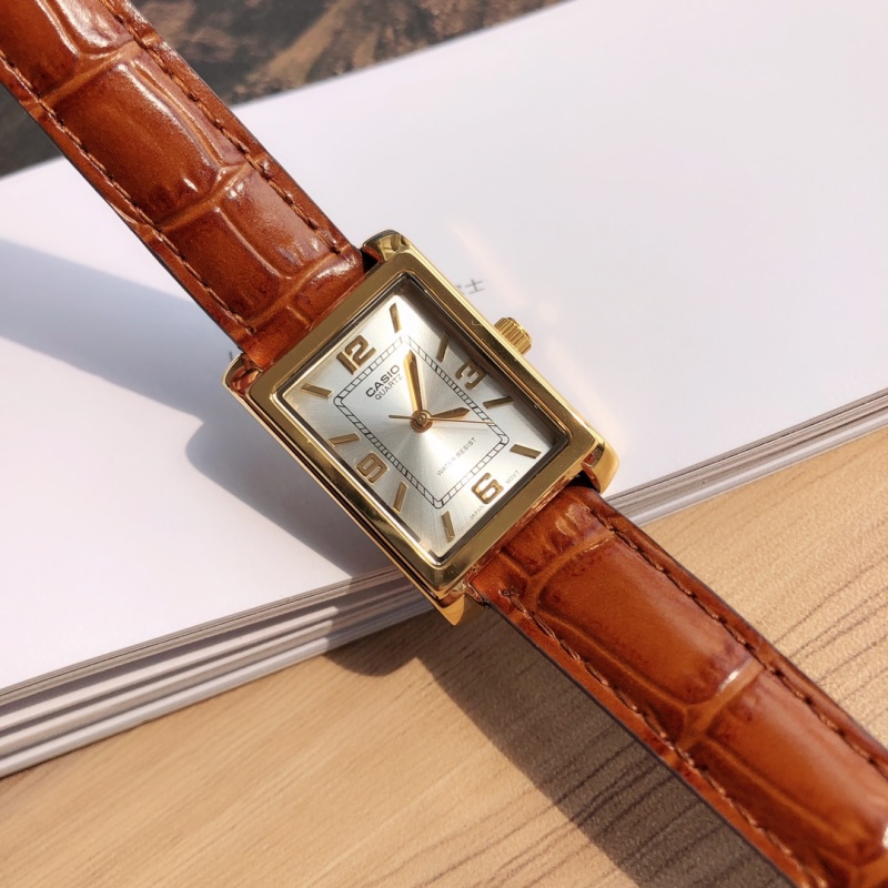 Часы Casio