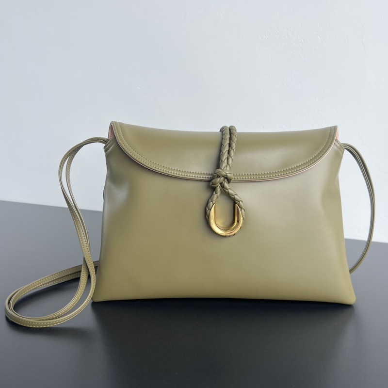 Сумка Bottega Veneta Medium Liberta из гладкой кожи