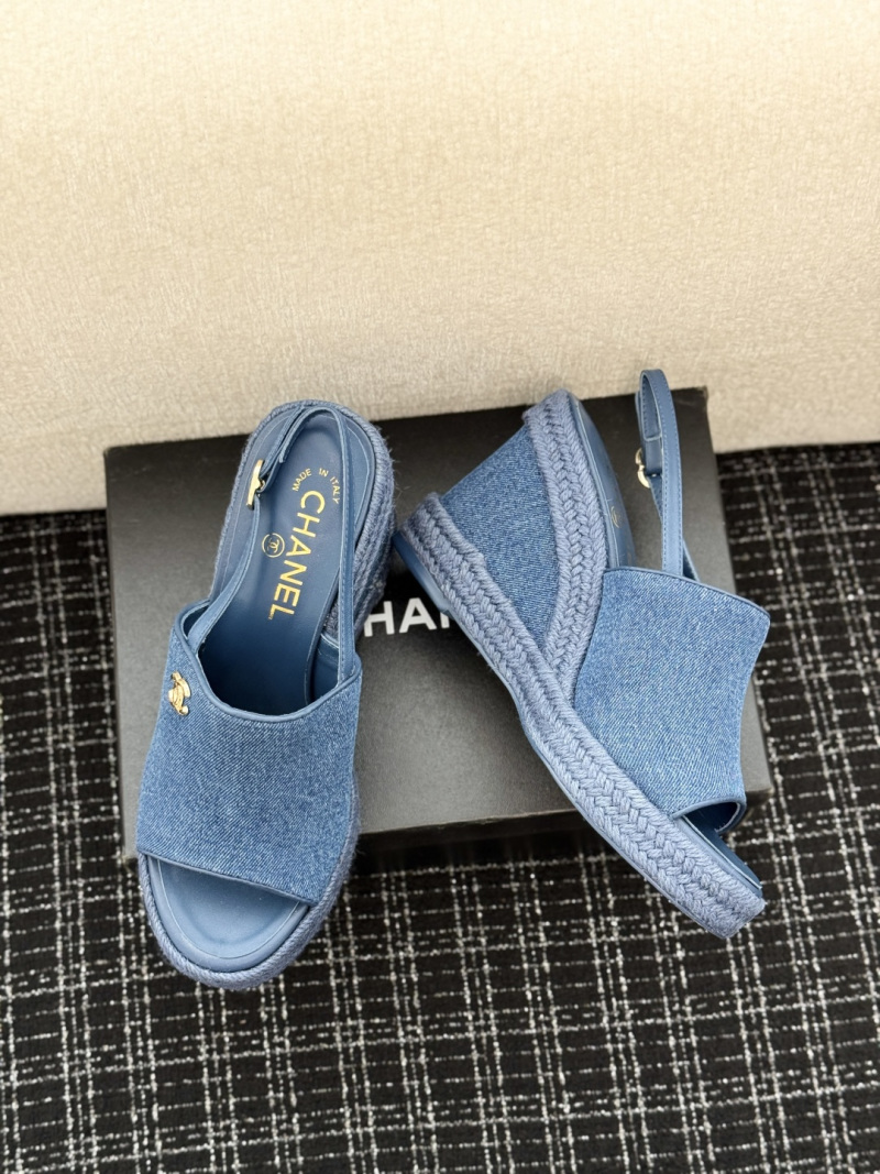 Босоножки женские на платформе синие Chanel