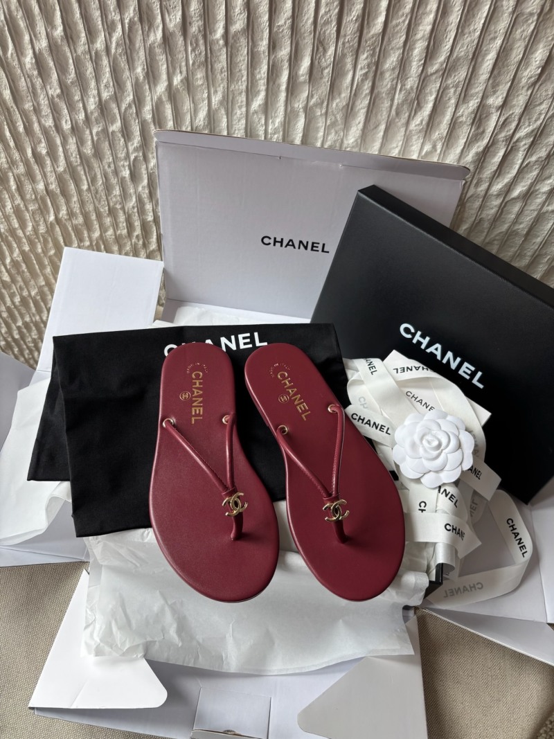 Шлепанцы CHANEL бордовые