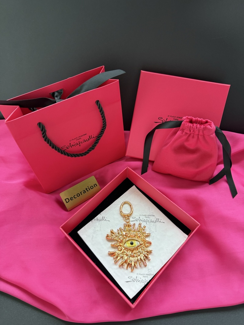 Подвеска Schiaparelli с глазом