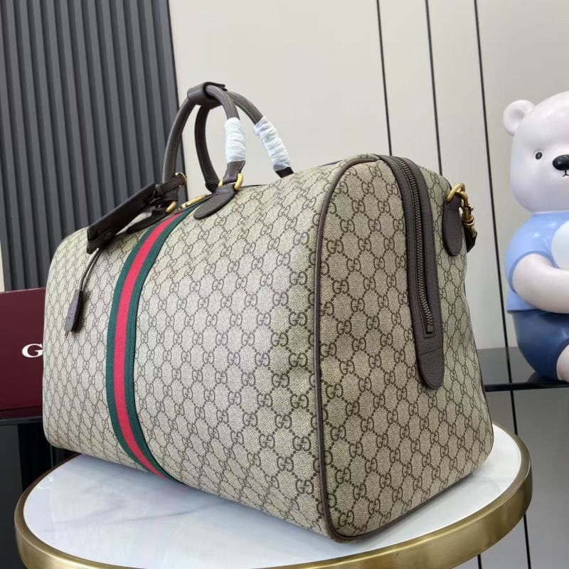 Путевая сумка Gucci с монограммой