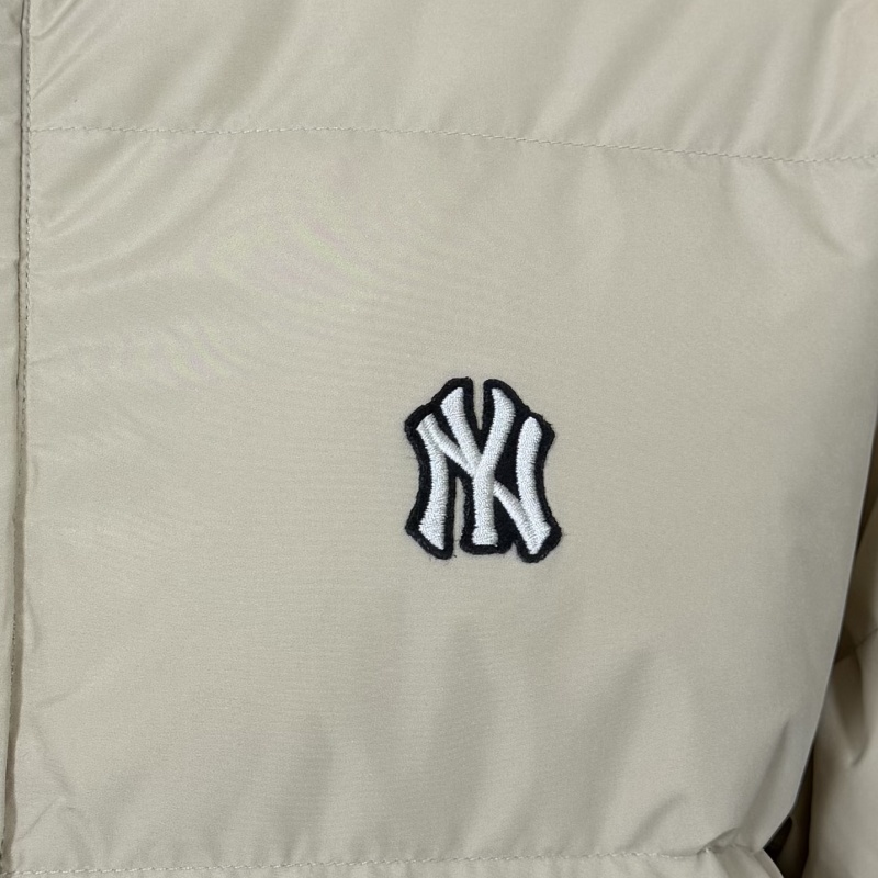 Пуховик MLB