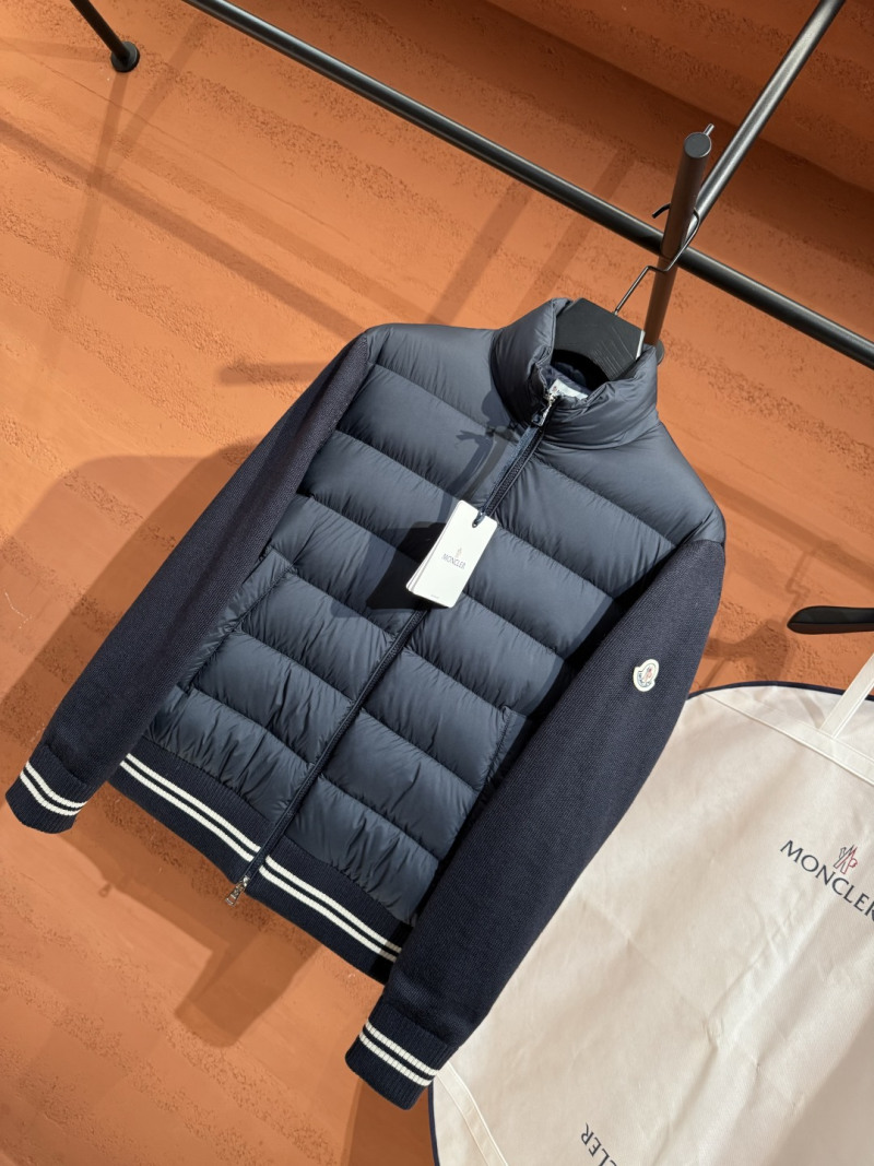 Пуховик Moncler