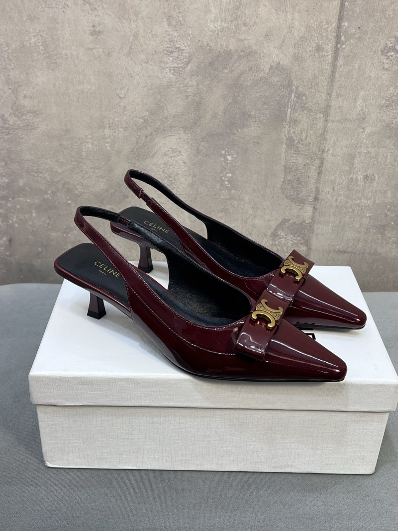 Женские лакированные босоножки на каблуке с декоративной пряжкой Celine