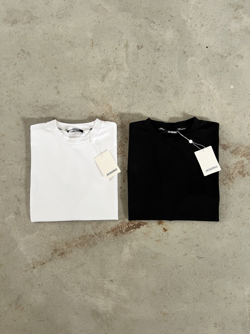 Женская футболка Jacquemus Ventadou