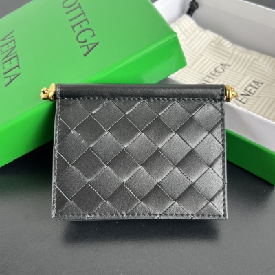Кардхолдер Bottega Veneta Solstice из плетеной кожи