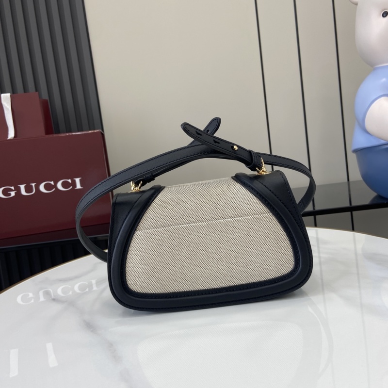 Сумка Gucci с логотипом GG