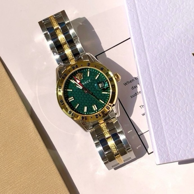Часы Versace