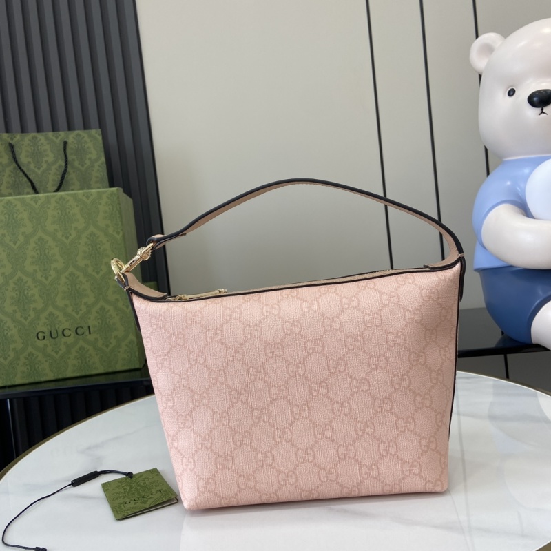 Сумка Gucci с монограммой