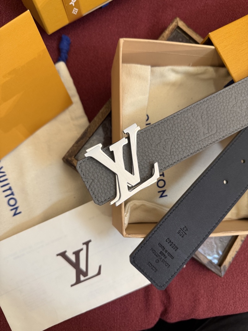Ремень Louis Vuitton Dimension Drift