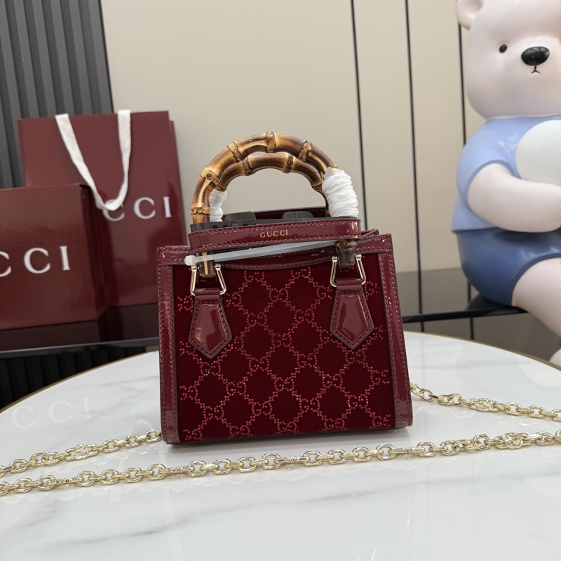 Сумка Gucci с бамбуковой ручкой