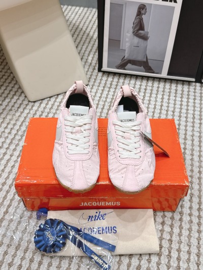 Кроссовки Jacquemus x Moon Shoe
