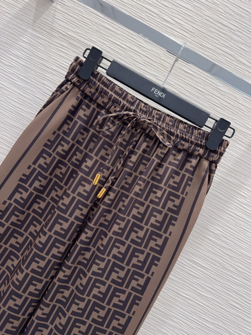 Брюки Fendi