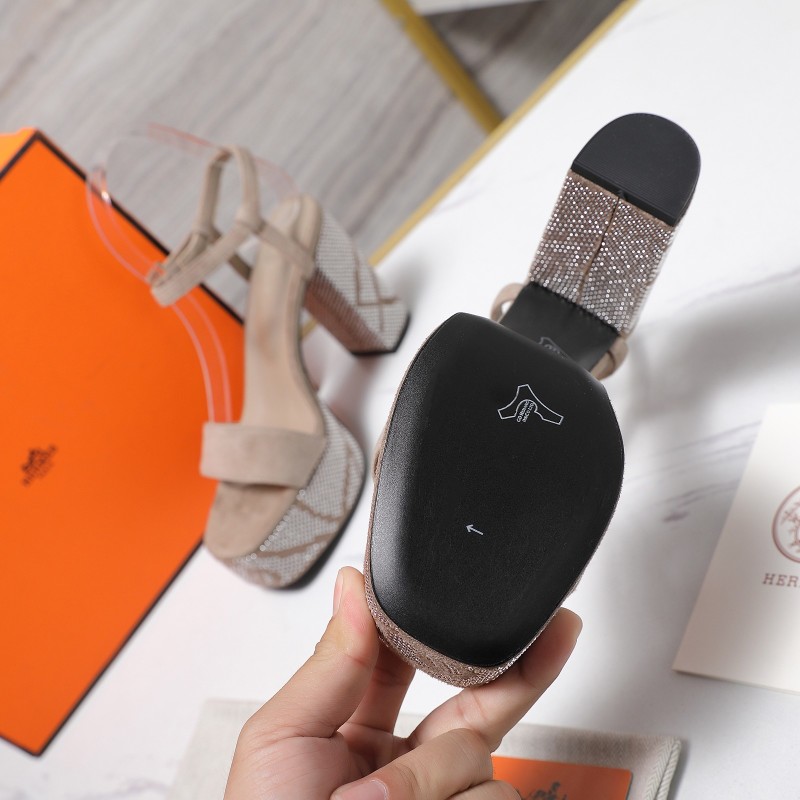 Женские замшевые босоножки на платформе со стразами Hermès