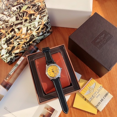 Часы Breitling