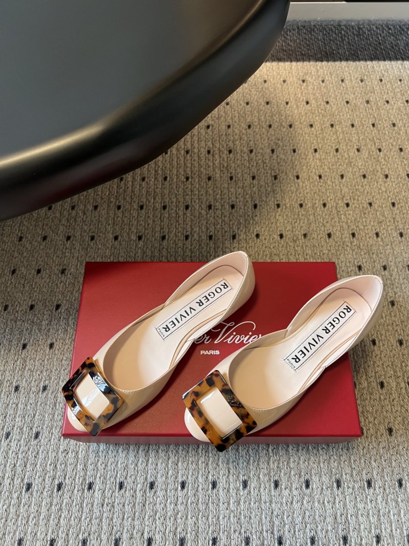 Roger Vivier туфли на плоской подошве со квадратной пряжкой бежевые