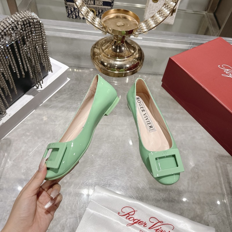 Женские туфли Roger Vivier с квадратным каблуком