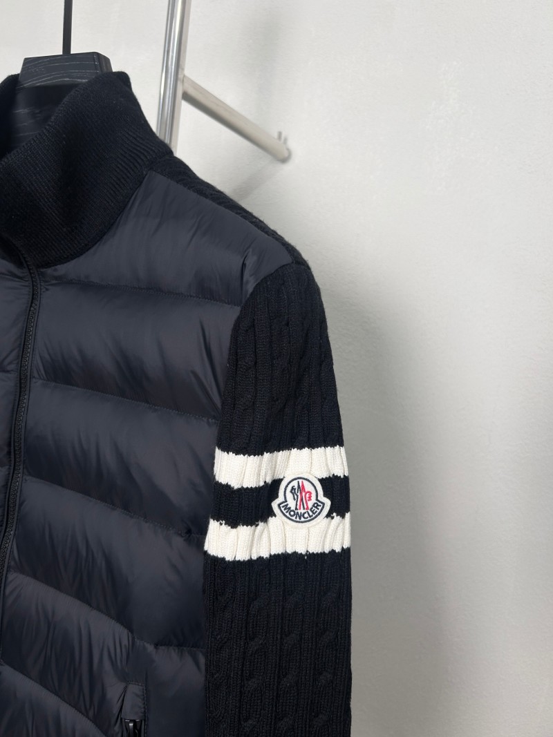 Пуховик Moncler