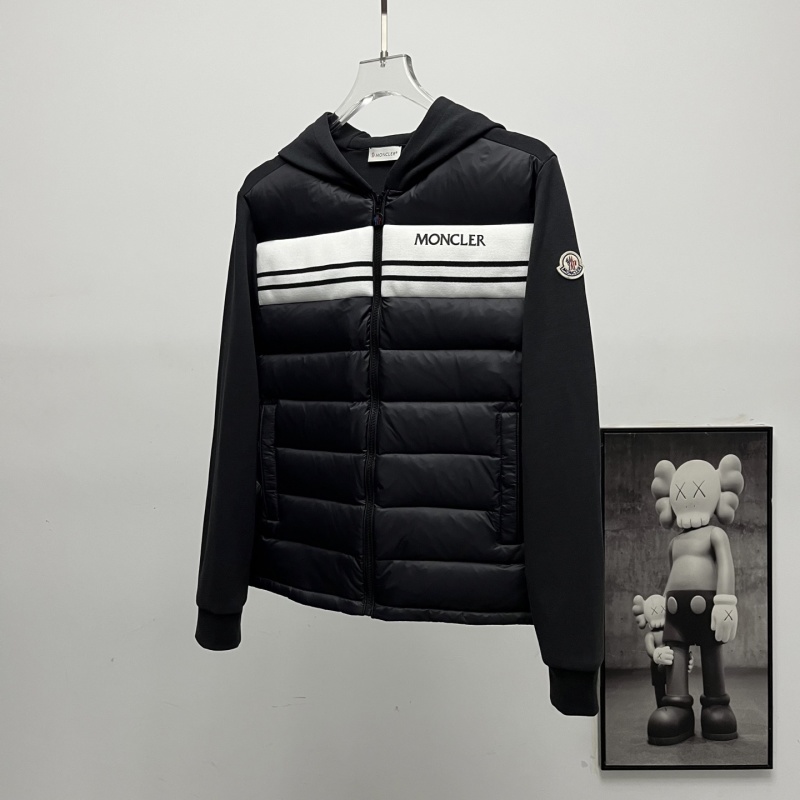 Пуховик Moncler