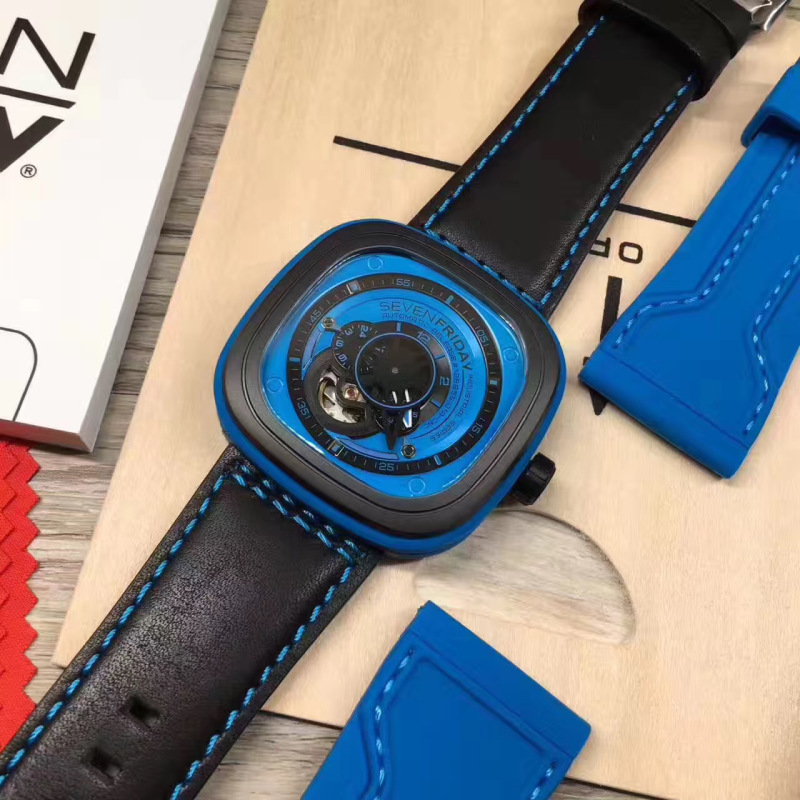 Часы SevenFriday
