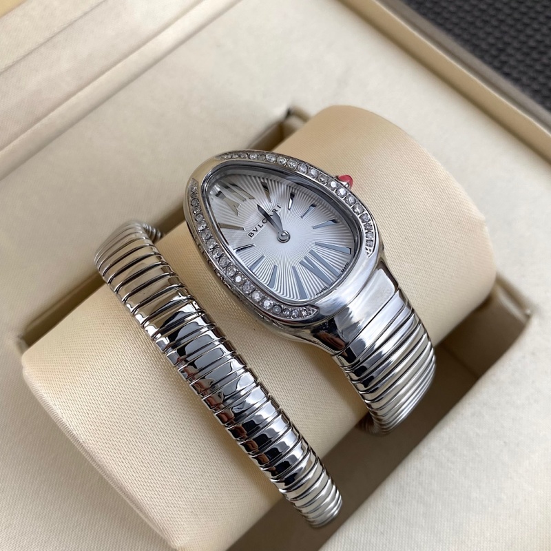 Часы Bvlgari