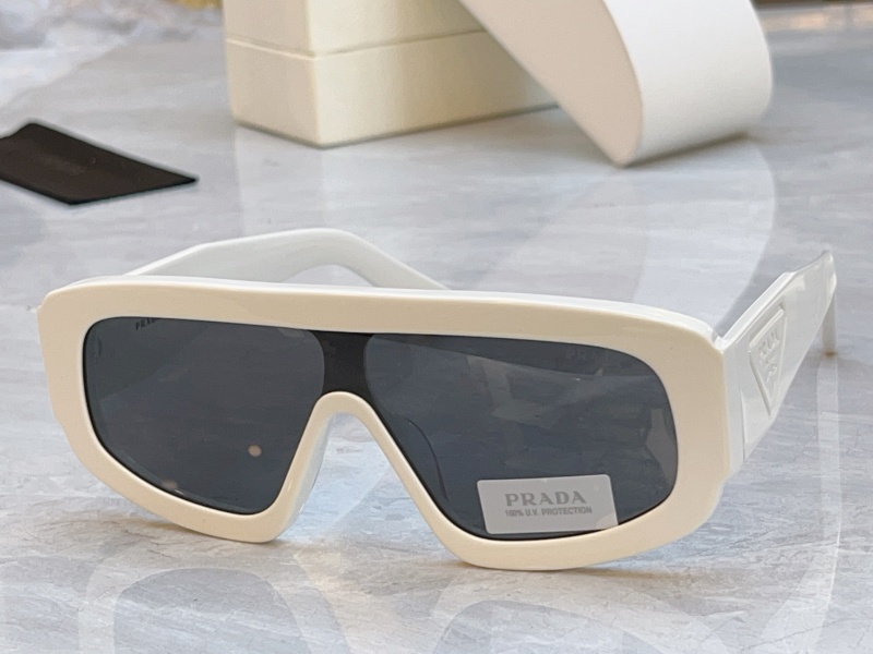 Солнцезащитные очки Prada модель PR D10S