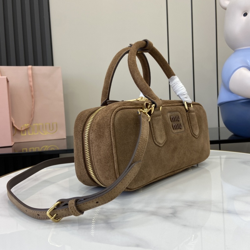 Сумка Miu Miu из замши