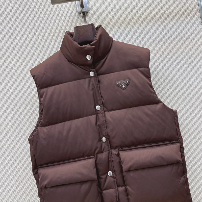 Жилет Prada