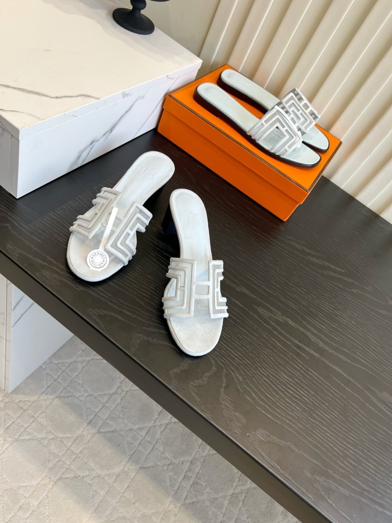 Шлёпанцы Hermès