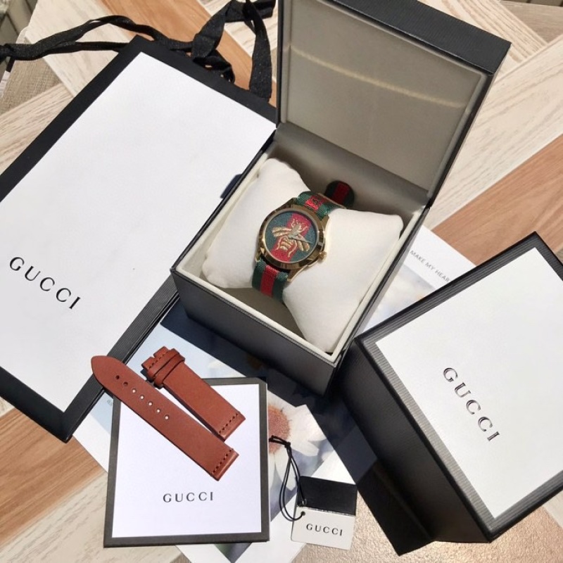 Часы Gucci