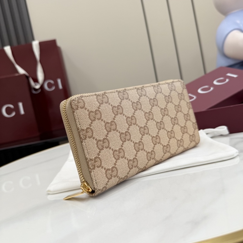 Портмоне Gucci с монограммой и молнией