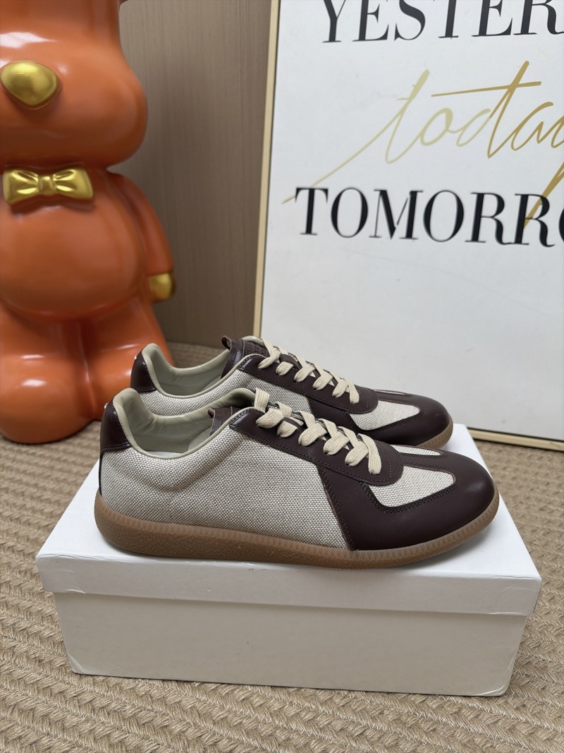 Женские кроссовки Maison Margiela MM6
