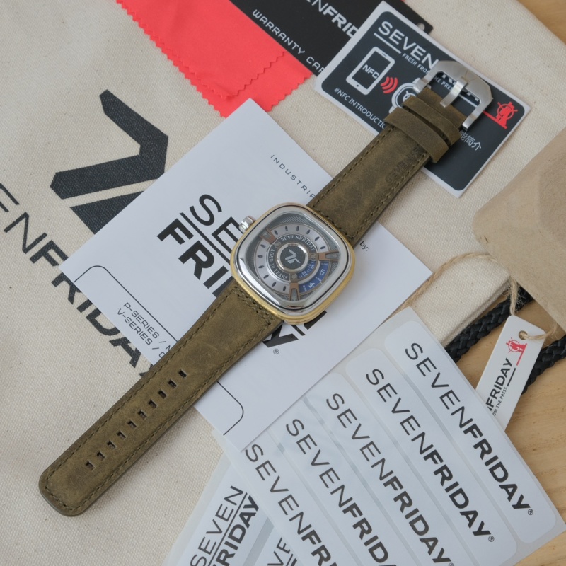 Часы SevenFriday